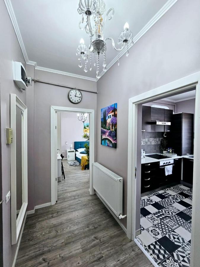 Chic Studio Old City Center - Ivo19 Bucharest Luaran gambar